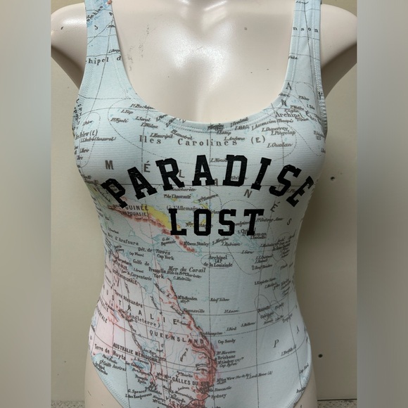 2/$30⚡️- SWIM | Women’s Paradise Lost swimsuit size S/M - Picture 2 of 7